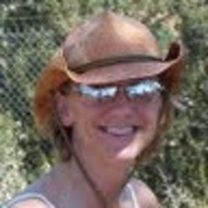 Meet your Posher, Dana